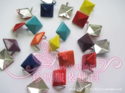 彩色爪釘批發 廠家直銷，品質保證，點亮時尚設計